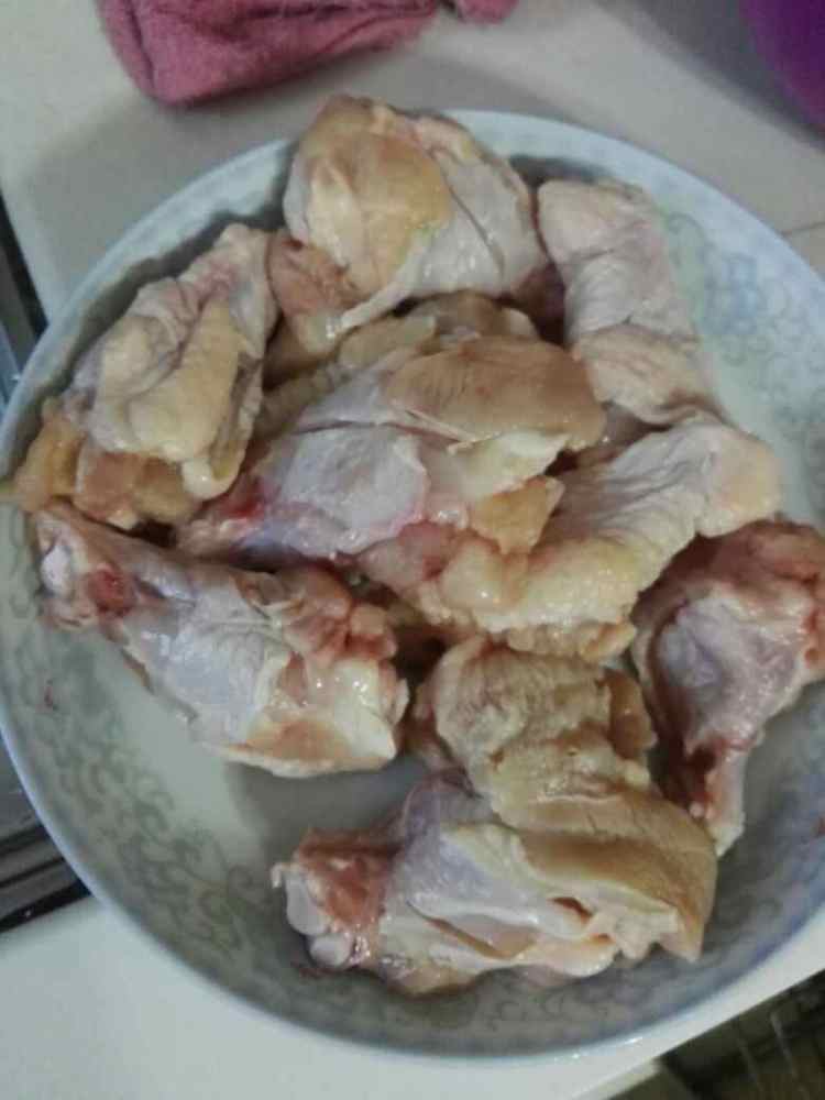 椒盐炸鸡腿步骤1