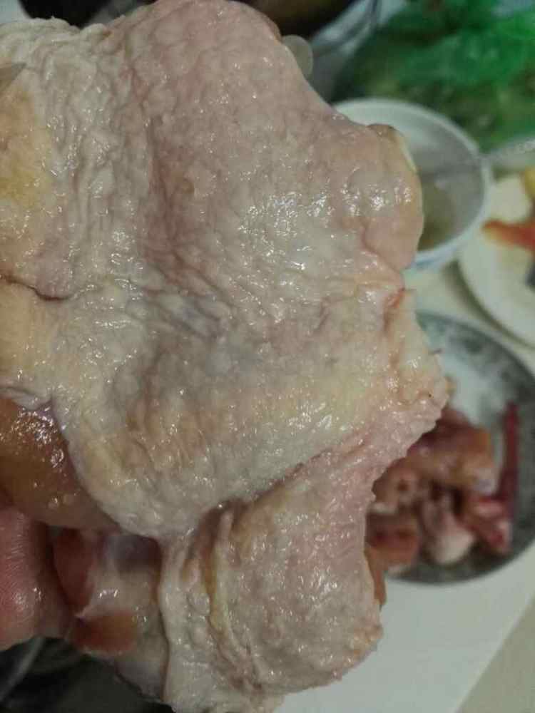 干煎鸡腿炒菇步骤3