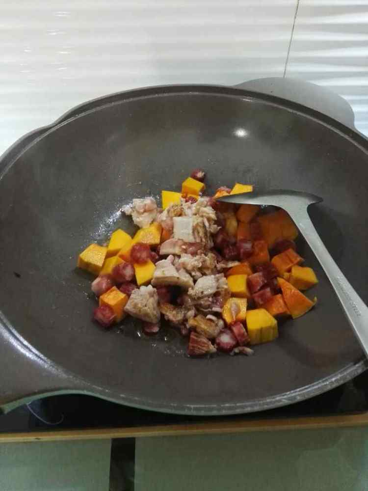 腊肠南瓜饭步骤6
