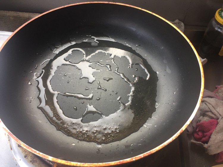 洋葱鸡腿粥步骤3