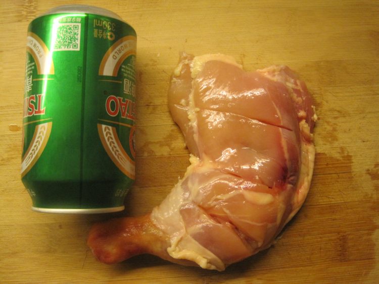 啤酒大鸡腿步骤1