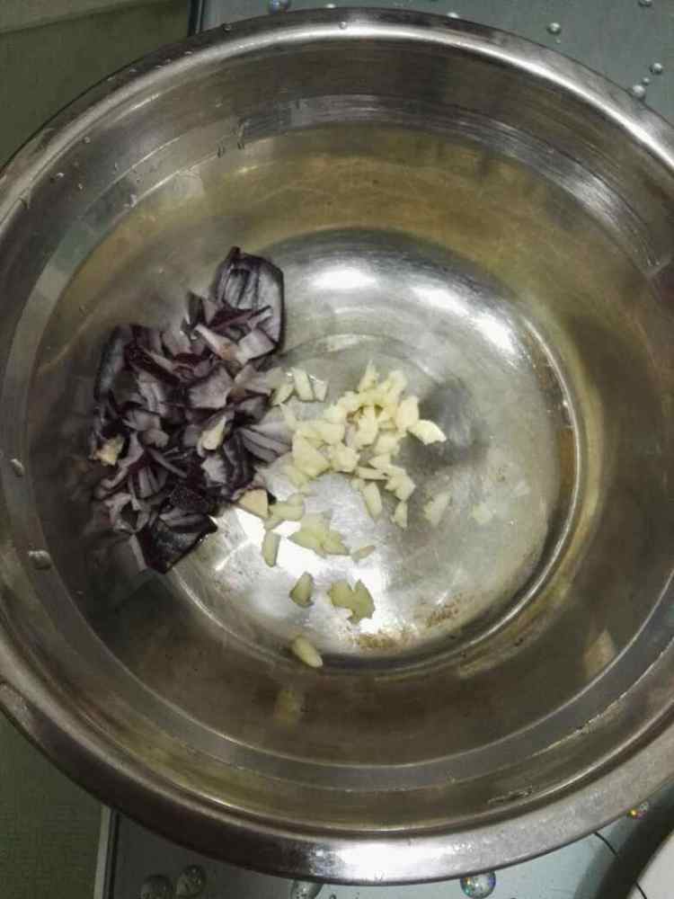 蜜汁咖喱鸡腿步骤2