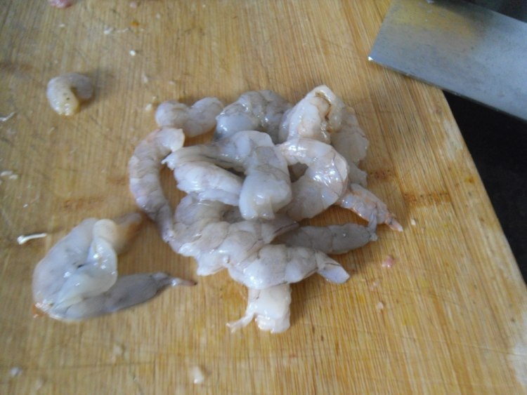 虾仁鸡丁步骤2