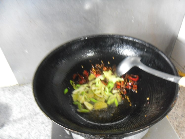虾仁鸡丁步骤10