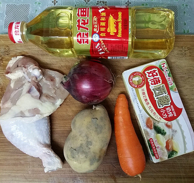 彩蔬奶炖鸡腿肉步骤1