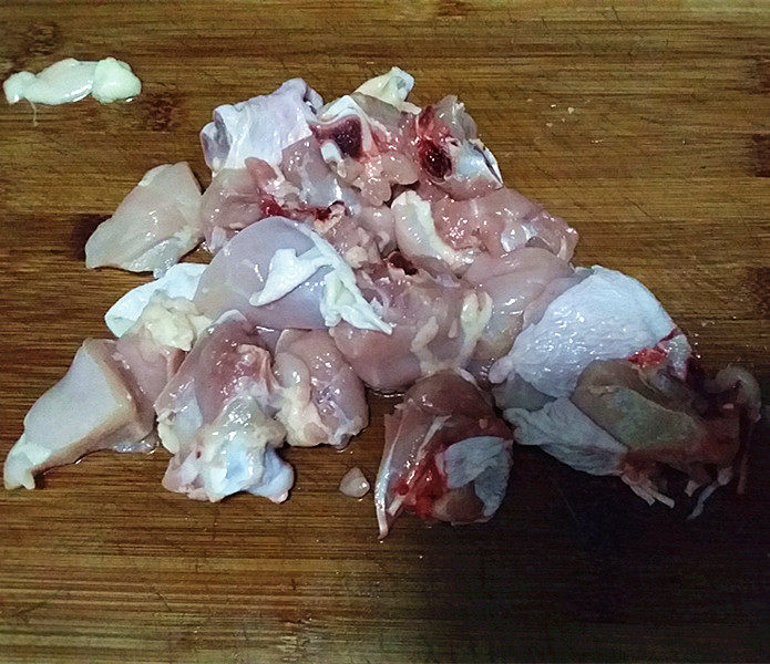 彩蔬奶炖鸡腿肉步骤5