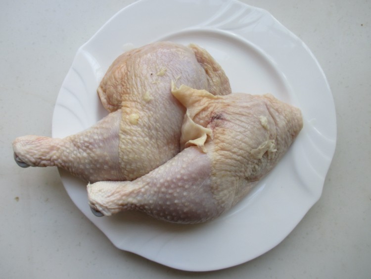 烤肉拌饭步骤1