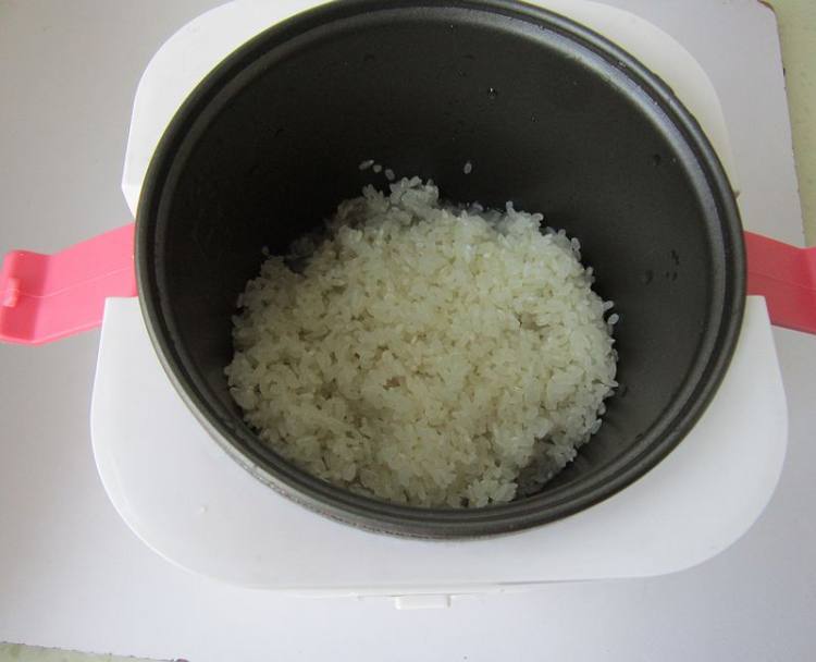 胡萝卜鸡肉饭步骤6
