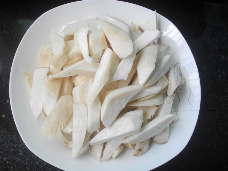 黑椒杏鲍菇炒鸡柳步骤4