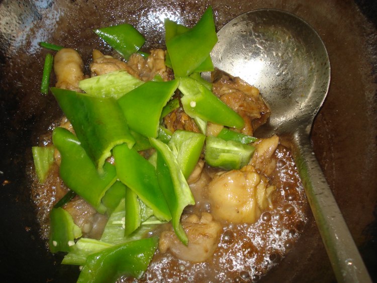 生炒鸡块步骤6