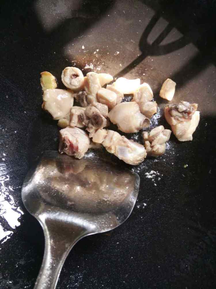 咖喱鸡腿饭~儿童版步骤3
