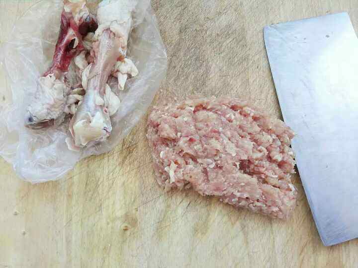 清蒸糯米鸡肉丸步骤2