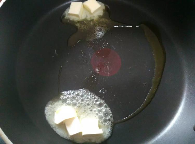 奶酪酱汁鸡腿饭步骤2