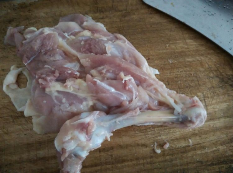 彩蔬鸡腿烩饭#新鲜从步骤3
