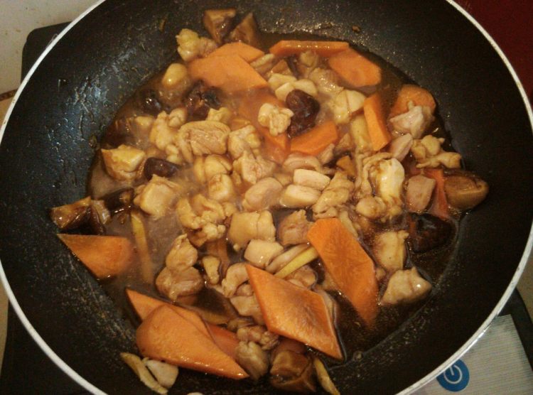 彩蔬鸡腿烩饭#新鲜从步骤10