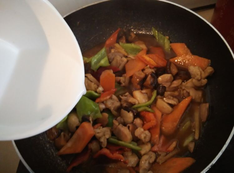 彩蔬鸡腿烩饭#新鲜从步骤13