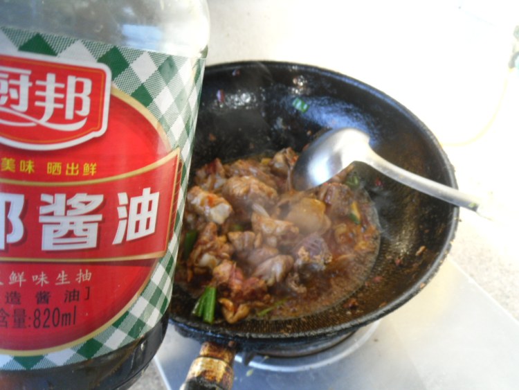鸡块烧香菇步骤8