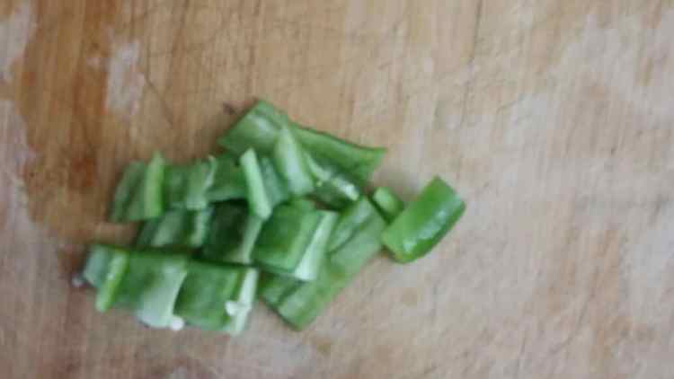 鸡腿烩饭步骤5