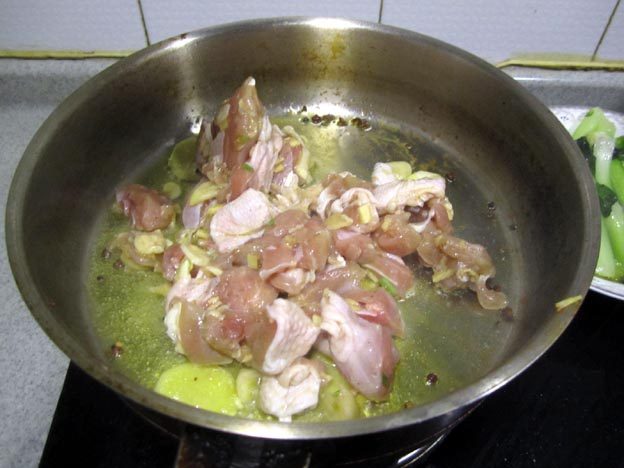 小炒鸡腿肉#多效护理步骤6