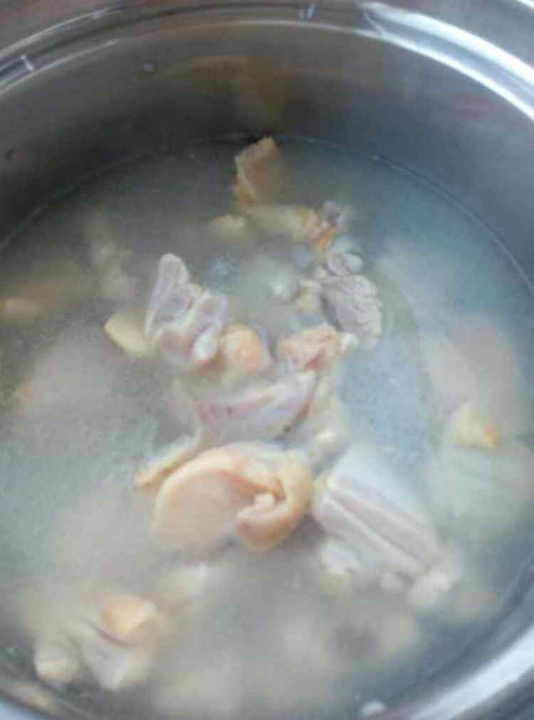 鸡腿炖土豆步骤2