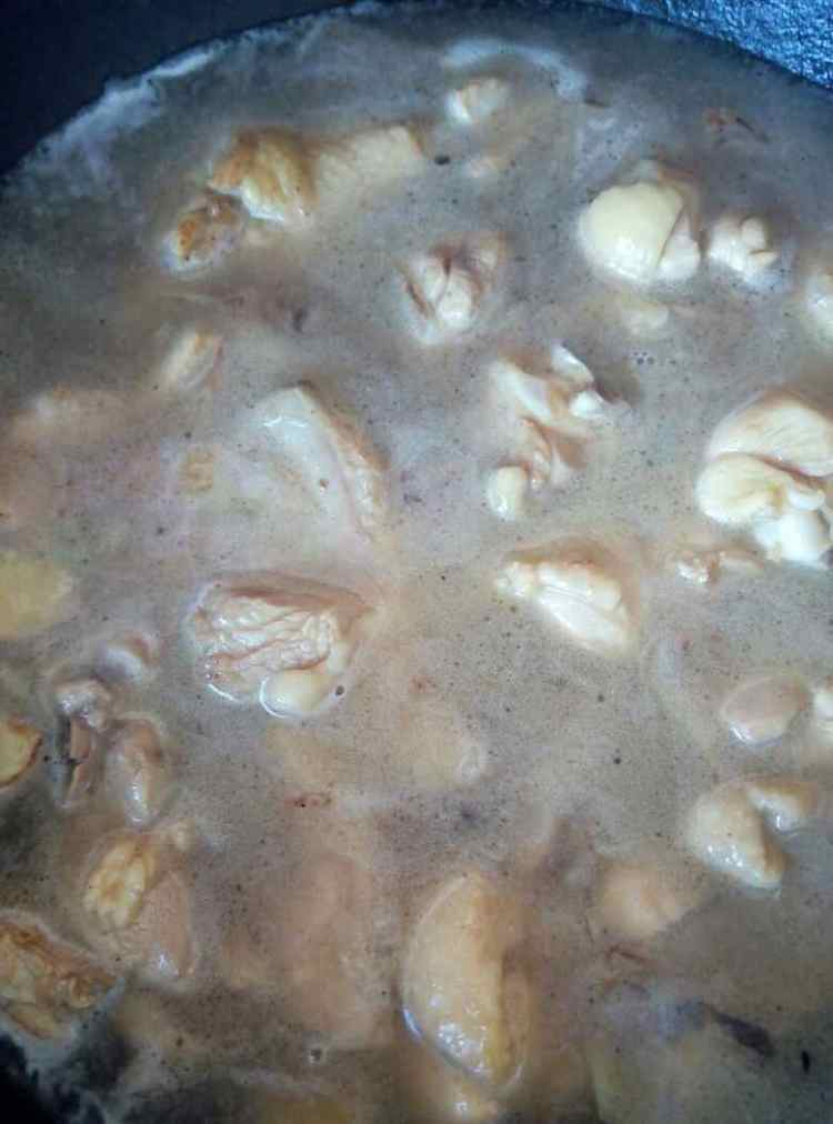 鸡腿炖土豆步骤7