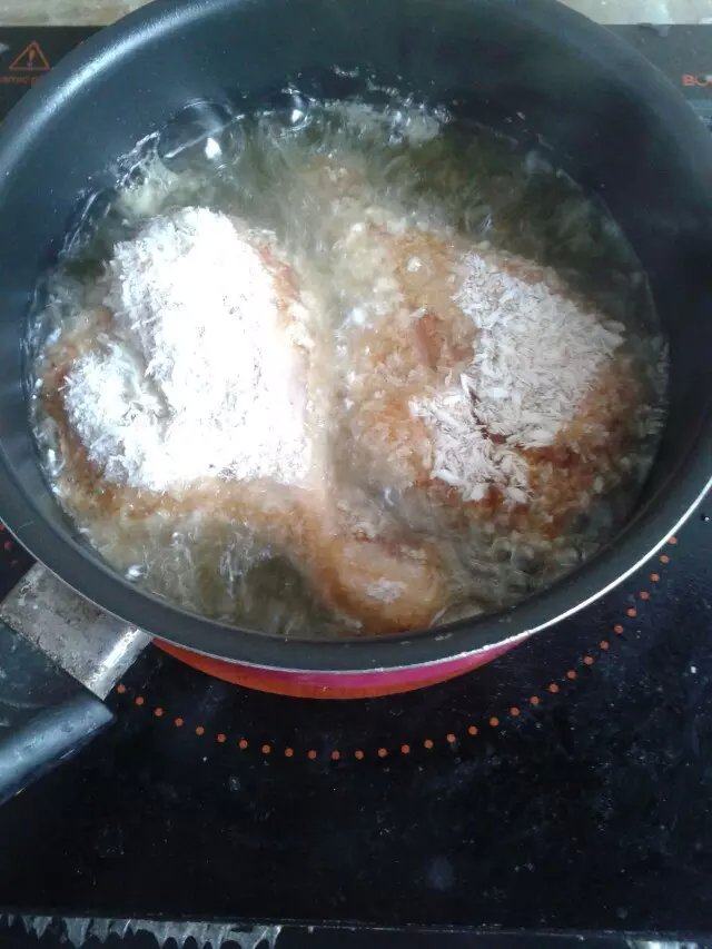 香炸鸡腿步骤7