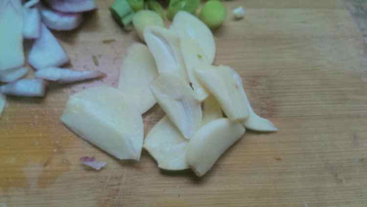 鸡肉面条步骤4