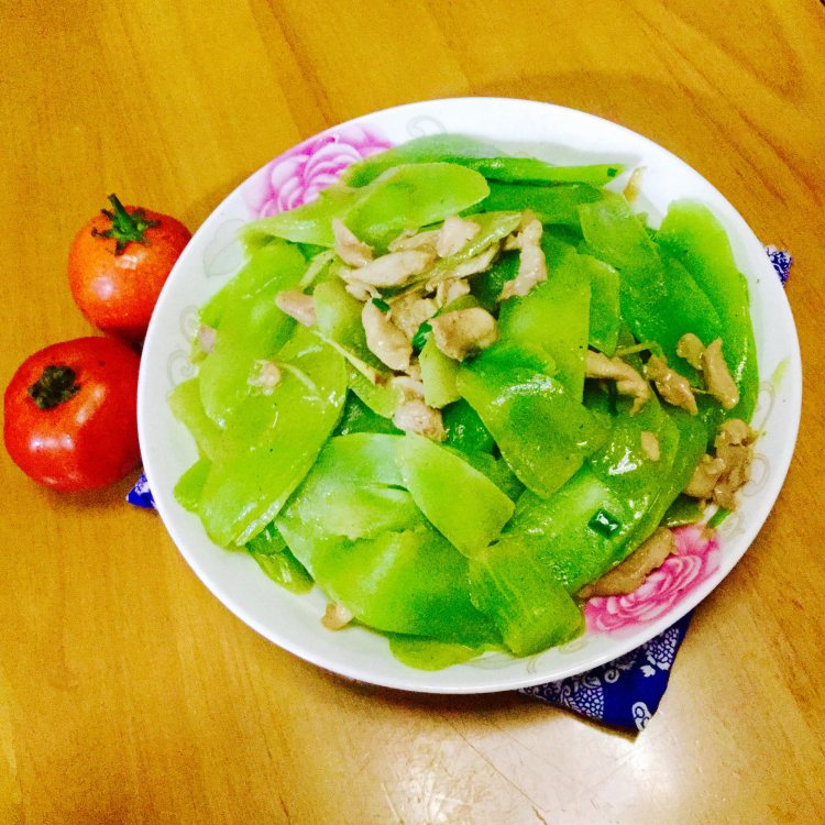 鸡腿炒莴笋步骤8