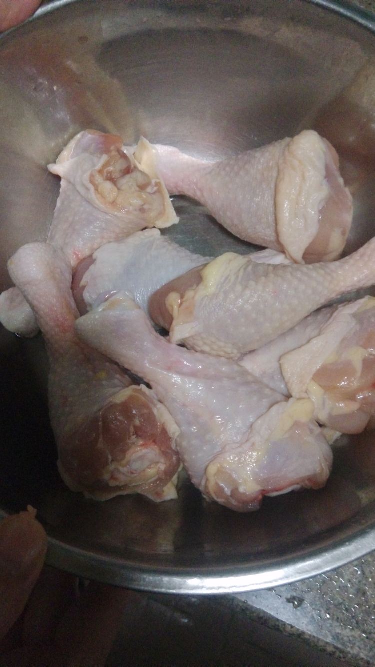 黑椒鸡腿汉堡步骤2