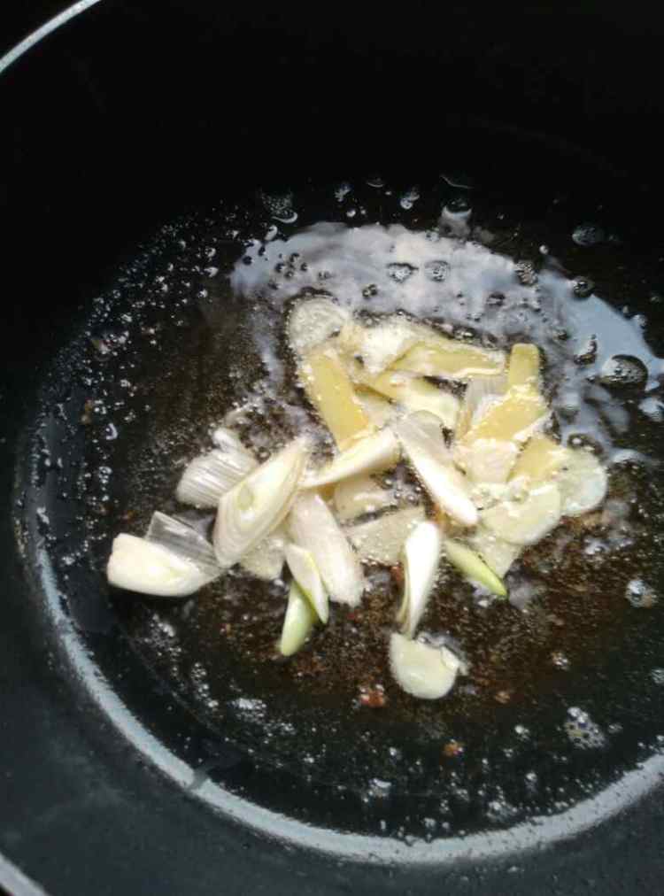 老干妈风味鸡步骤8