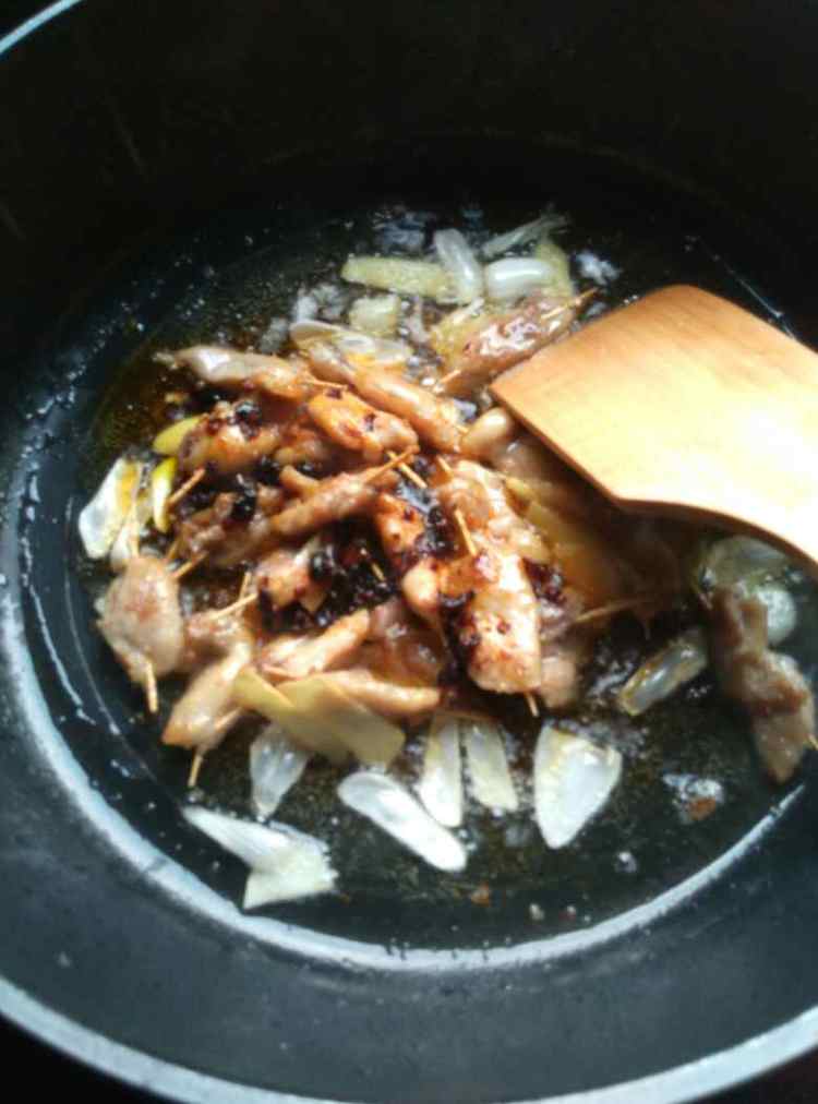 老干妈风味鸡步骤9