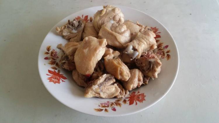 酱油炖鸡腿步骤3