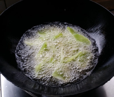 烧汁鸡块步骤5