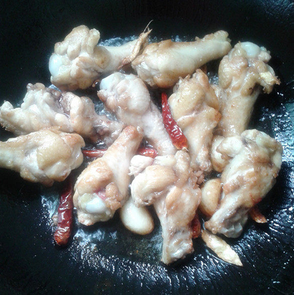 腐乳烧鸡腿步骤7
