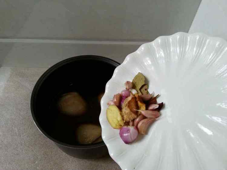 卤水鸡腿步骤4