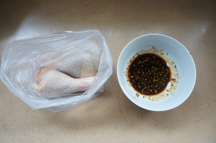 香脆炸鸡腿步骤5