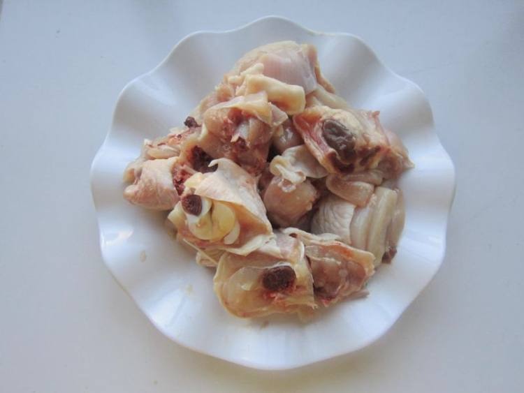 菱角烧鸡步骤2