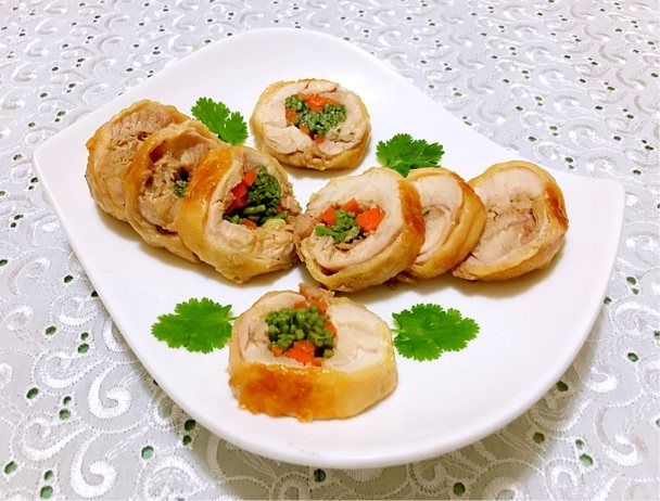 鸡腿时蔬卷步骤13