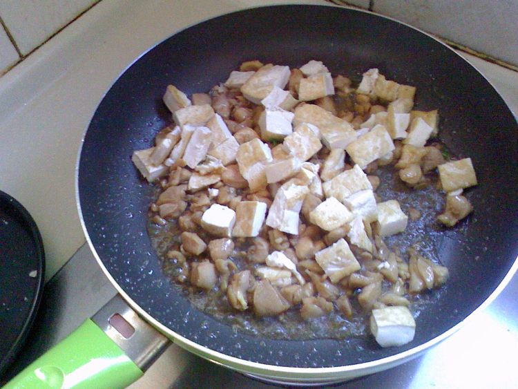 小炒豆腐步骤4