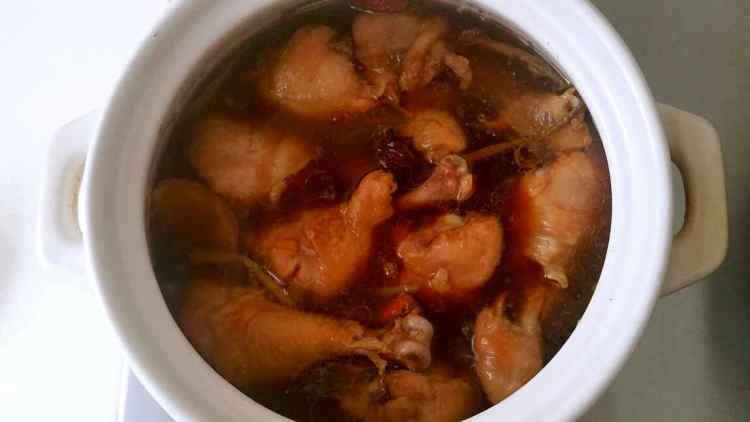 豉油炖鸡腿步骤8