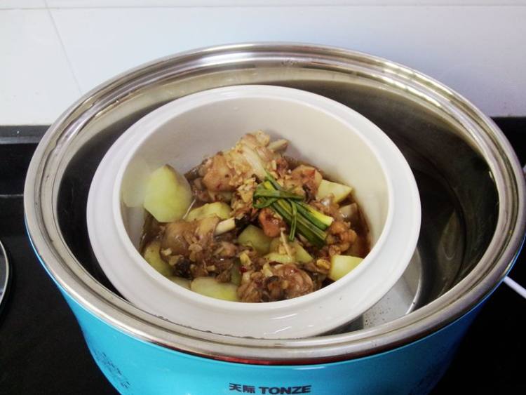 腐乳辣酱蒸鸡步骤16