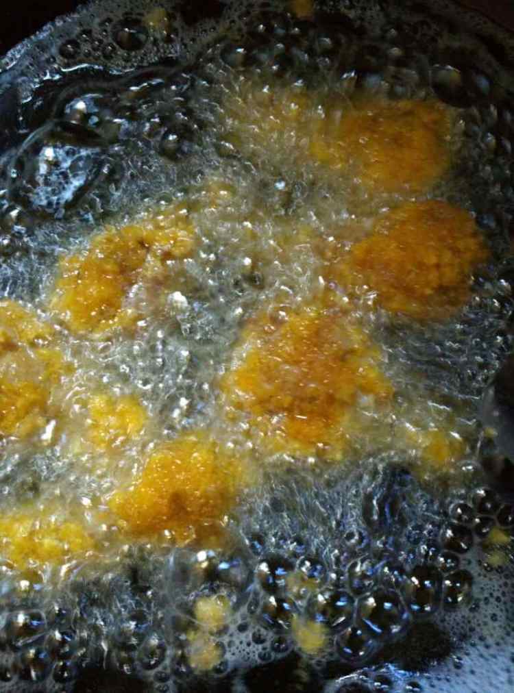 脆皮鸡腿步骤8