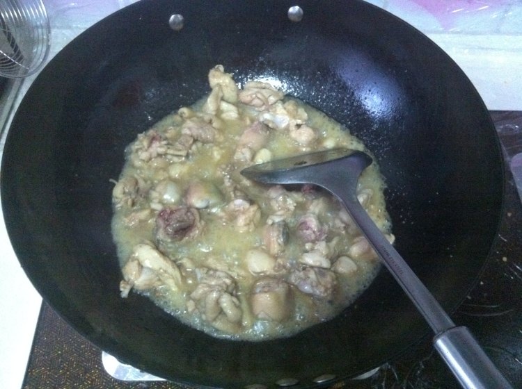 啤酒土豆鸡腿煲步骤4