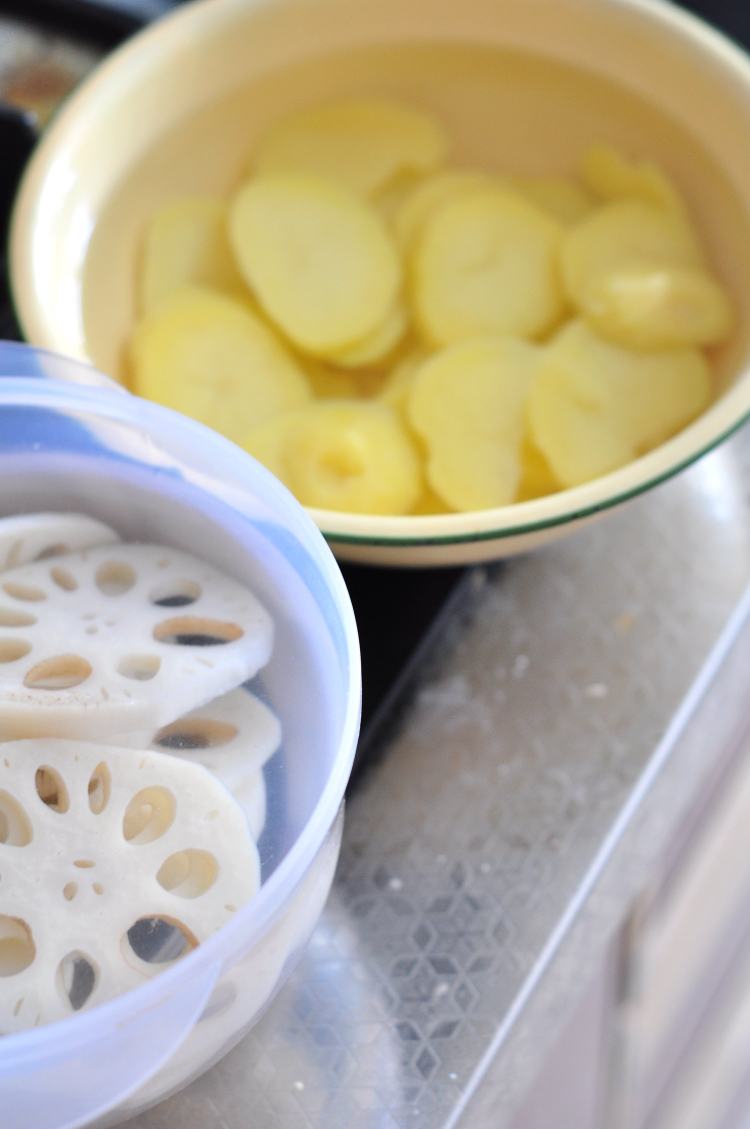 麻辣鸡腿香锅步骤2