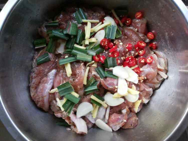 香茅草烤鸡腿步骤4