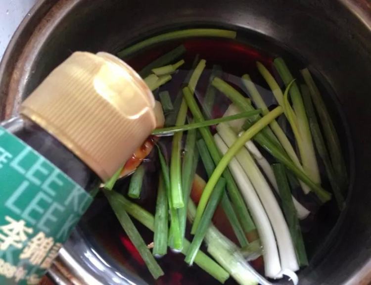 【儿童美食】豉油鸡步骤5