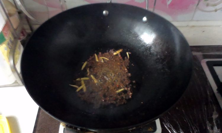 黄焖土豆鸡步骤5