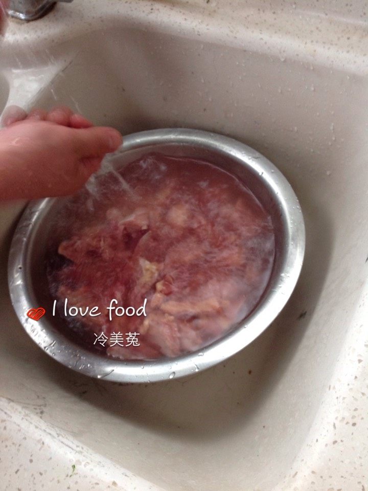 肉蘑炖鸡腿步骤9