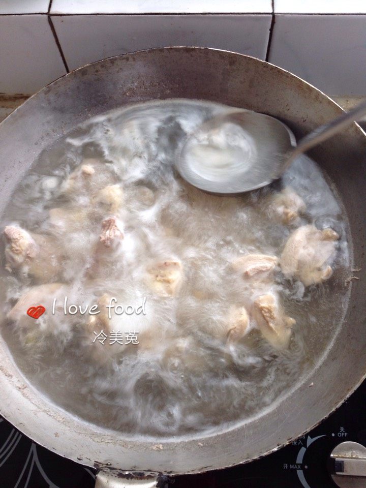 肉蘑炖鸡腿步骤11