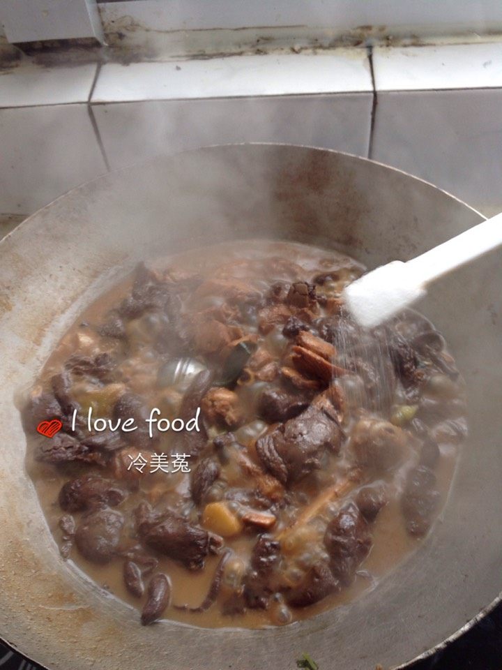 肉蘑炖鸡腿步骤19